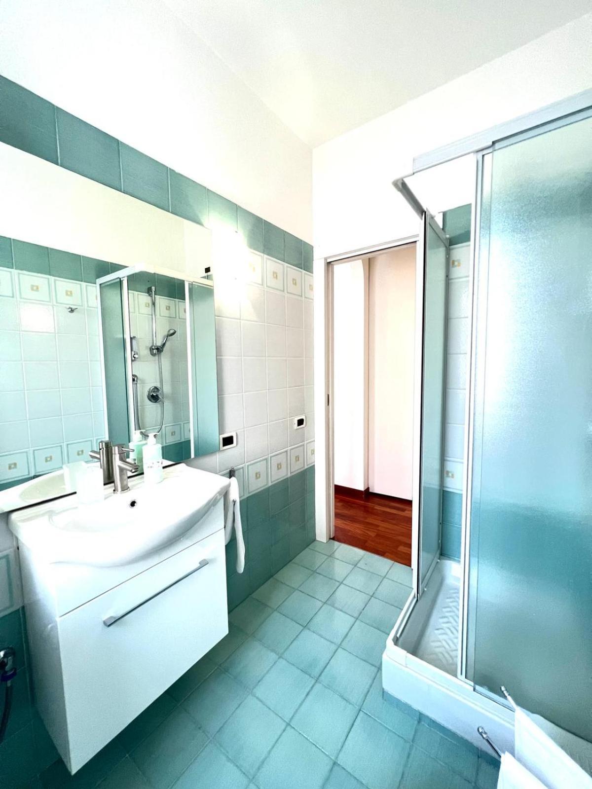 Апартаменты Duomo-Fiera Mi Kheda House With Self Check In Милан Экстерьер фото